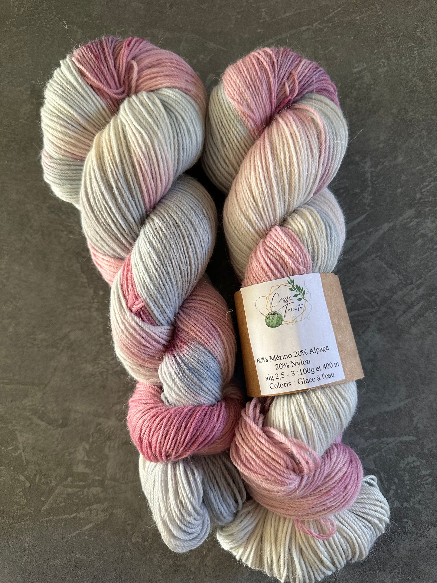 🍧Glace à l’eau : fingering : Mérino, Alpaga, nylon