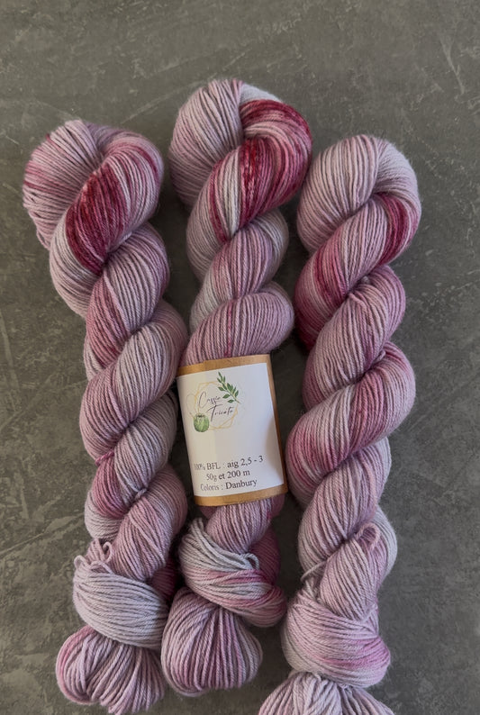 💜Danbury : 100% BFL : fingering