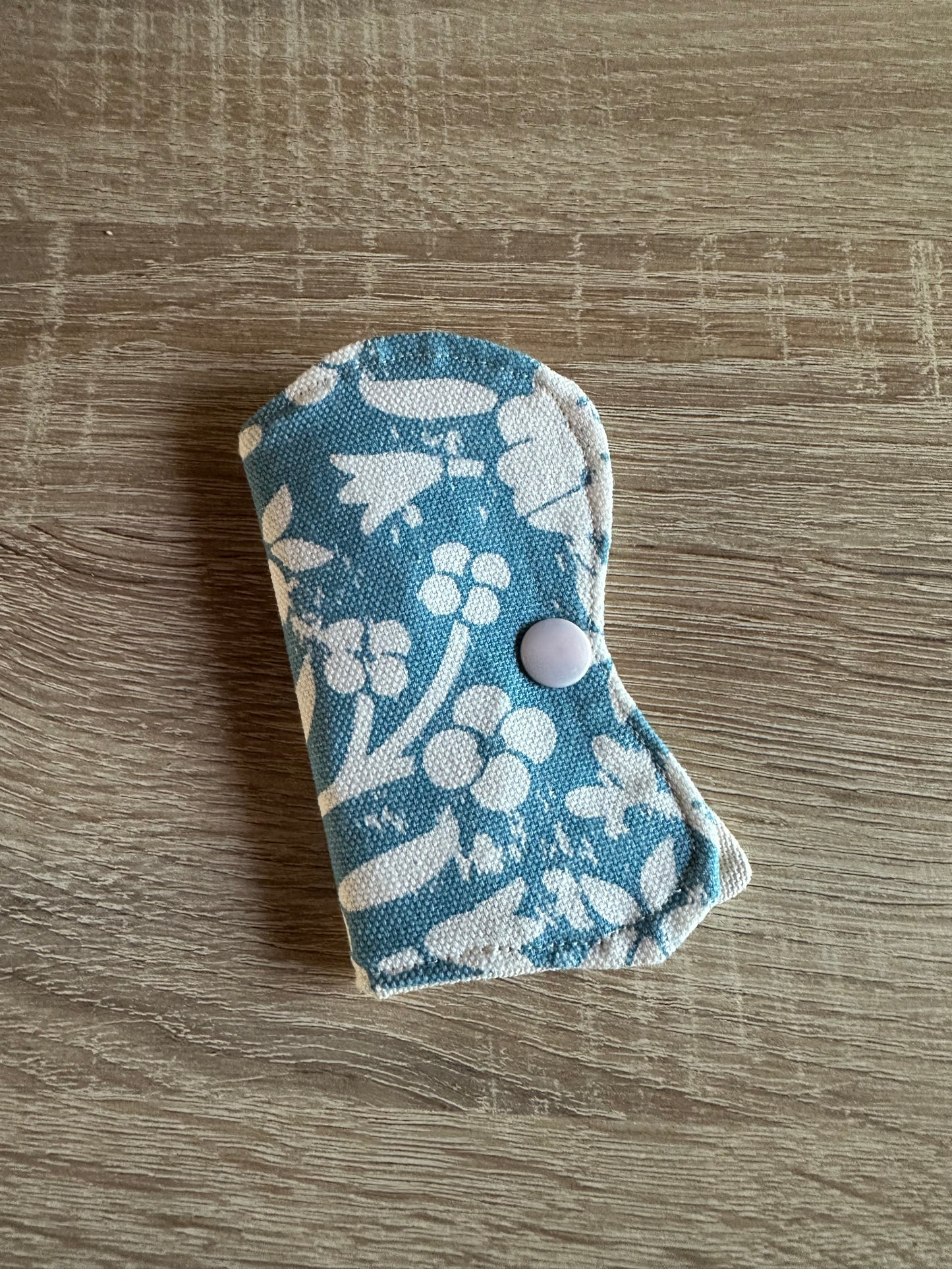 Mini pochette pique-aiguilles